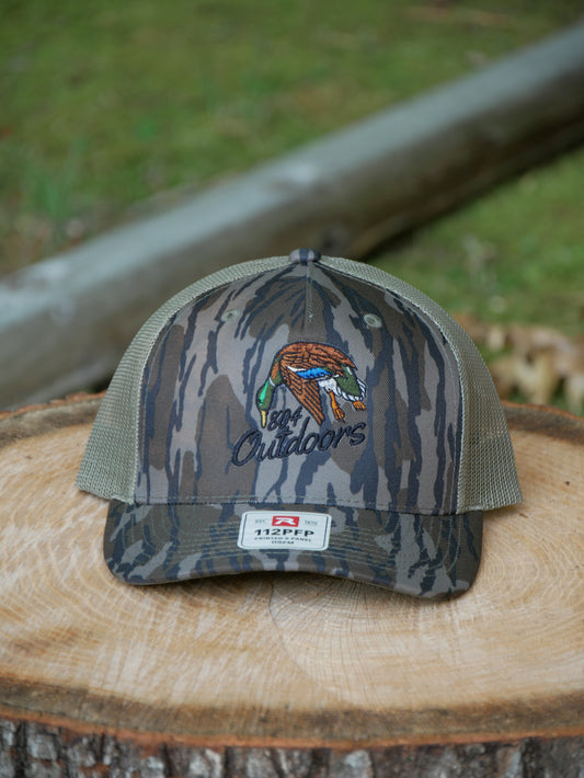 Mossy Oak Bottomland Trucker 112